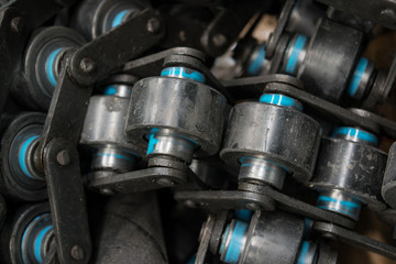 Chain conveyors line