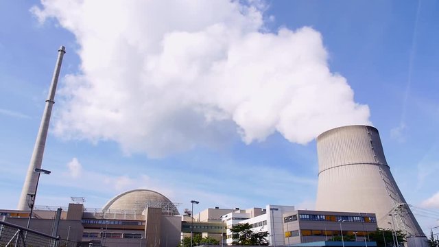 Kernkraftwerk Emsland bei der Stromproduktion