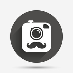 Hipster photo camera sign icon. Retro camera.