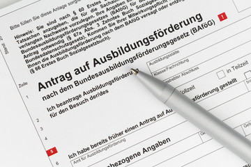 Baf&ouml;g Antrag mit Stift