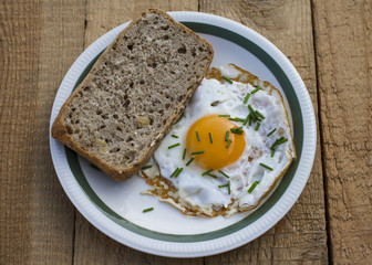 Fried egg with bread