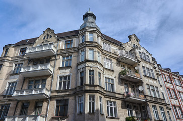 Fototapeta na wymiar Art Nouveau facade of the building with balconies in Poznan.