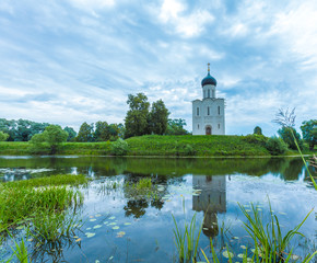 Obraz premium Church of the Intercession on the Nerl (1165)