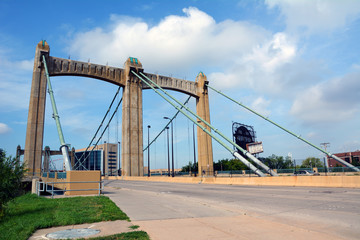 Fototapeta na wymiar Hennepin Avenue Bridge, Minneapolis