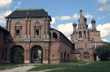Fototapeta premium Krutitskoye podvorye (courtyard) in Moscow