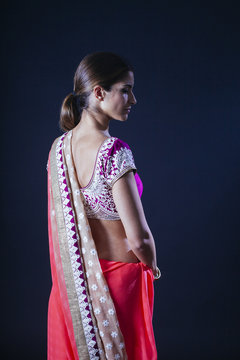 indian woman´s back