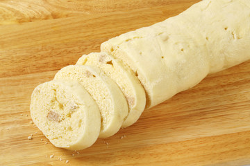 Raised bread dumplings