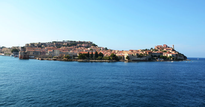 Portoferraio, vista da traghetto