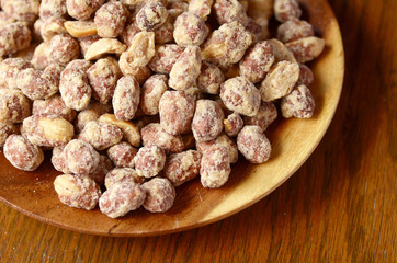 Homemade Honey Roasted Peanuts