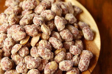 Homemade Honey Roasted Peanuts