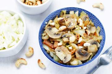 Cashew cabbage with mushrooms