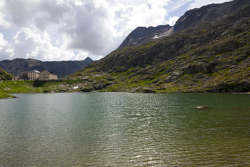 Fototapeta premium Grand saint Bernard Lake