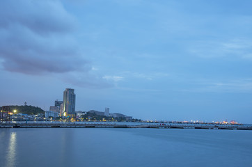 Fototapeta premium City at twilight in Chonburi, Thailand