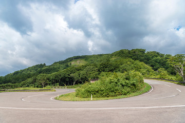 磐梯吾妻スカイラインのヘアピンカーブ