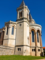 Fototapeta na wymiar église régnié durette beaujolais