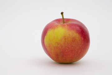 red apple