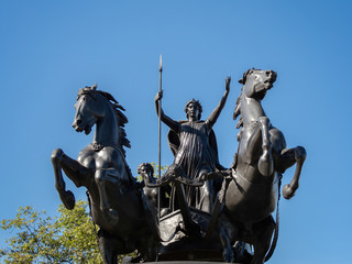 Fototapeta premium Bronze Sculpture by Thomas Thornycroft Commemorating Boudicca