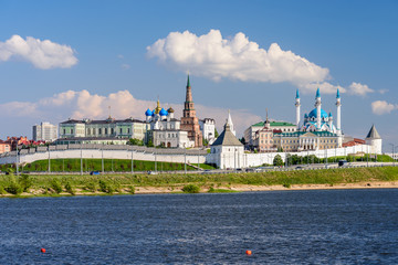 View of the Kazan Kremlin with Presidential Palace, Annunciation Cathedral, Soyembika Tower and Qolsharif Mosque from Kazanka River, Kazan, Russia. - obrazy, fototapety, plakaty
