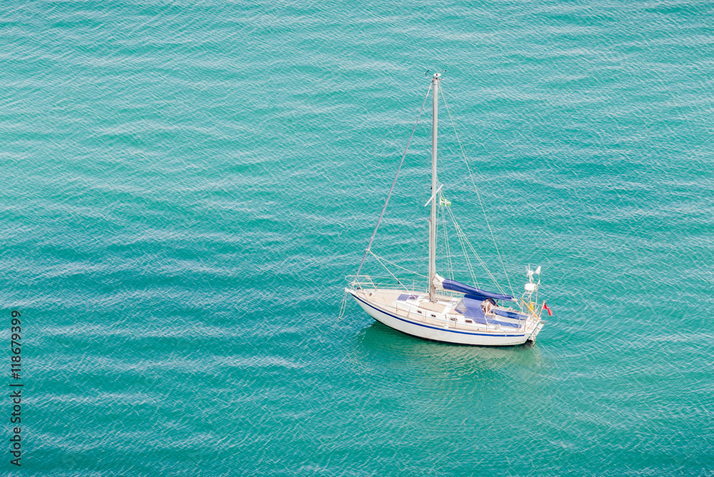 Wall mural Yacht at the sea