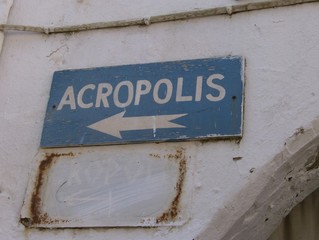 indicazione acropoli a Rodi, Grecia