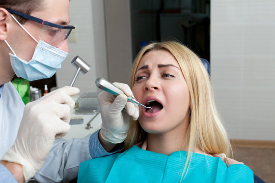 Woman seeing a dentist