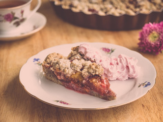 Leckerer Pflaumenkuchen / Delicious plum cake