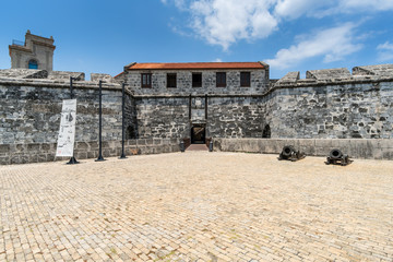 Obraz premium Eingang zum Castillo de la Real Fuerza in Havanna, Kuba