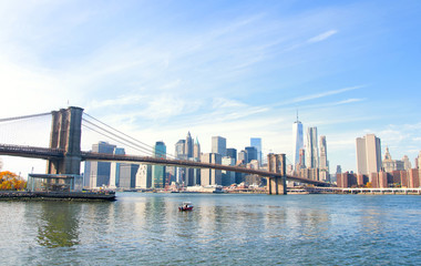 Fototapeta na wymiar New York City skyline and Brooklyn Bridge, USA