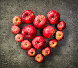 heart of red apples