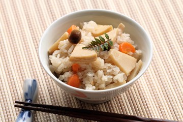 筍ご飯