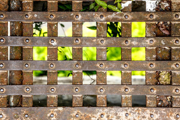 Old gate grid
