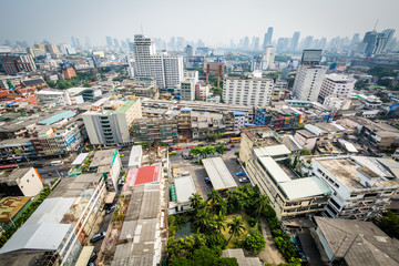 Hazy view of the Ratchathewi District, in Bangkok, Thailand.