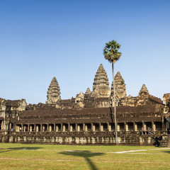 Naklejka premium Angkor wat temple