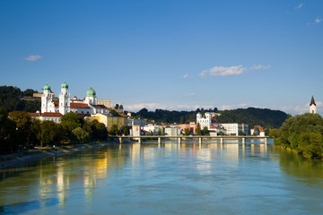 Fototapeta na wymiar Panorama der Stadt Passau in Niederbayern