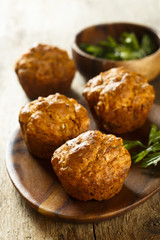 Savory muffins with parsley, cheese and red pesto
