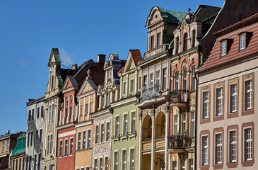 Fototapeta premium Facades of houses in the Old Market Square in Poznan.