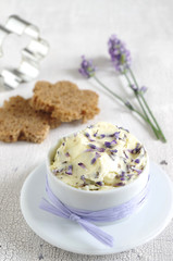 Lavendelbutter