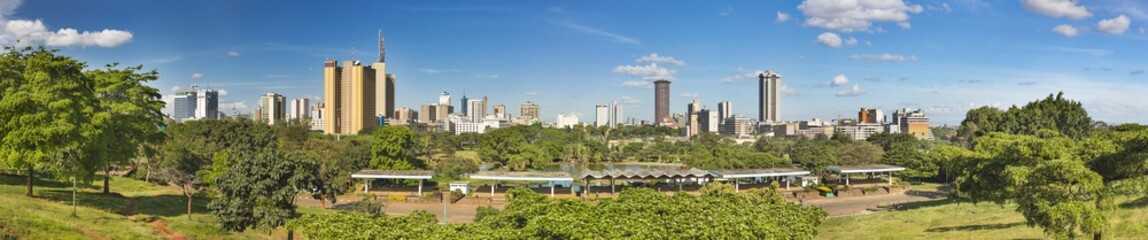 Fototapeta premium Nairobi Skyline And Uhuru Park Panorama, Kenya