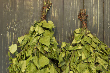 Два берёзовых веника.