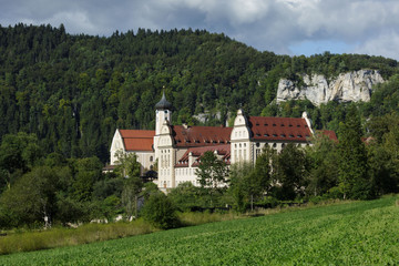 Fototapeta na wymiar Erzabtei St. Martin zu Beuron im Oberen Donautal