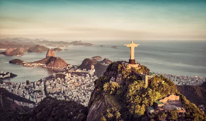 Foto op Plexiglas Copacabana, Rio de Janeiro, Brazilië Luchtpanorama van Botafogo Bay en Sugar Loaf Mountain, Rio De