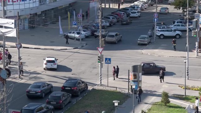 Оживленный перекресток