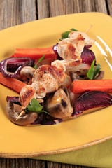 Chicken skewer and vegetables