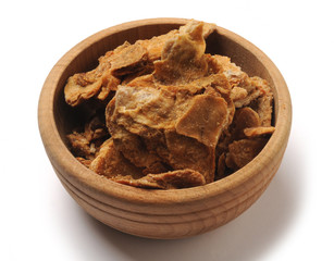 Grasëtte Graséi Grasò Ciccioli Grasòl Grasooli Sfrizzoli Lardinzi Siccioli Cicoli Frittole Sprittoli Scittole Scarafuagli Curcuci Rsimoglie Frisulimiti Sprinzuli Frittula Ziringuri Gherda Gerde