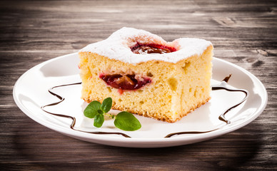 Cake with fruits 