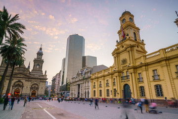 Fototapeta na wymiar Plaza de las Armas square in Santiago