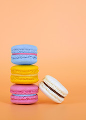 Colorful macaroons 