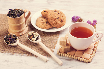 Herbal tea and cookies