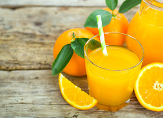 Fresh orange juice 