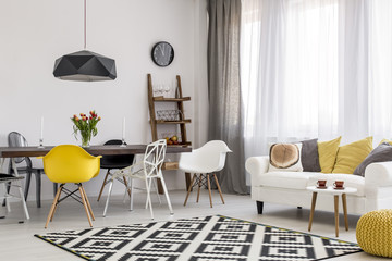 Following latest trends in urban interior design